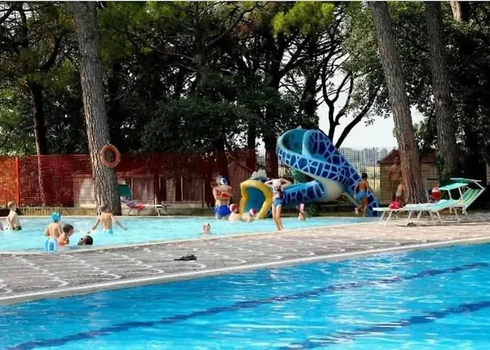 Jackson Kompleks wypoczynkowy *